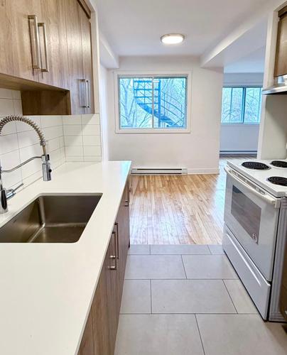 2 bedrooms apartment for rent in Laval — photo 9