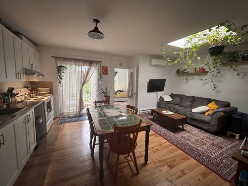 2 bedrooms apartment for rent in Montreal - Ville-Marie — photo 3