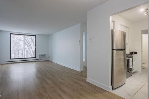 Appartement de 3 chambres à louer à Saint-Lambert (Montérégie) — photo 3