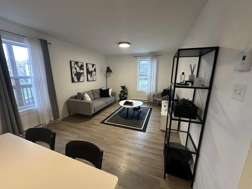2 bedrooms apartment for rent in Sherbrooke — photo 3