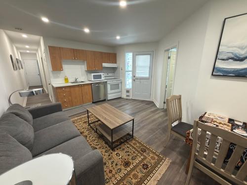 4 bedrooms apartment for rent in Montreal - Le Plateau-Mont-Royal — photo 8