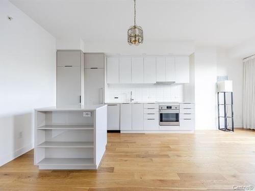 1 bedroom apartment for rent in Montreal - Ville-Marie — photo 14