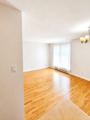 2 bedrooms apartment for rent in Laval — photo 3