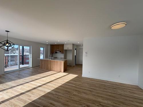Appartement de 3 chambres à louer à Sherbrooke — photo 2