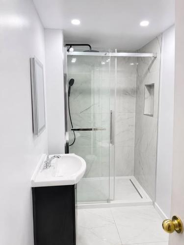 Appartement de 2 chambres à louer à Montreal - Villeray–Saint-Michel–Parc-Extension — photo 3