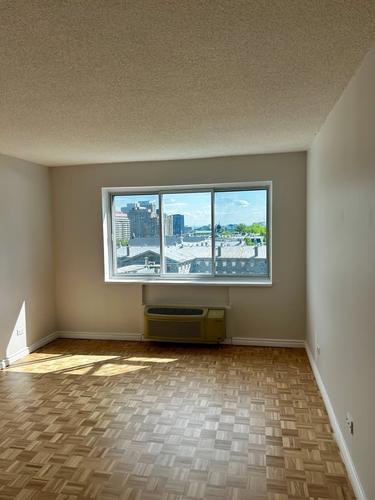 1 bedroom apartment for rent in Montreal - Ville-Marie — photo 6
