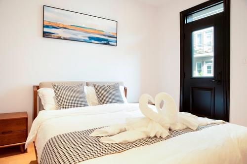 2 bedrooms apartment for rent in Montreal - Le Plateau-Mont-Royal — photo 2