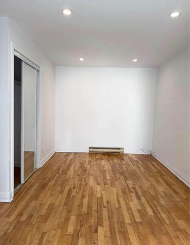 1 bedroom apartment for rent in Montreal - Villeray–Saint-Michel–Parc-Extension — photo 2