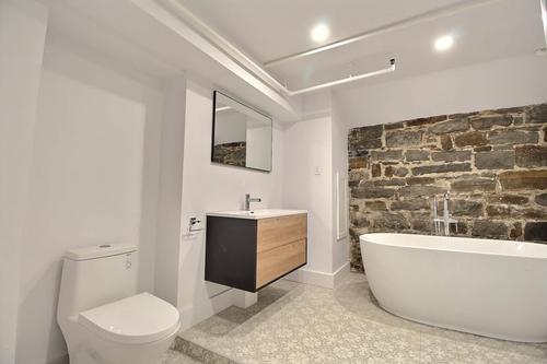 3 bedrooms apartment for rent in Québec - La Cité-Limoilou — photo 6