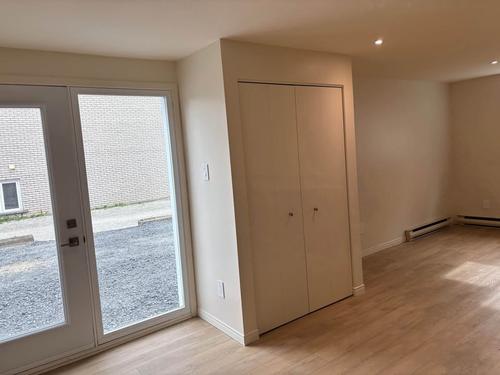 2 bedrooms apartment for rent in Sherbrooke — photo 5