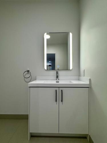 2 bedrooms apartment for rent in Sherbrooke — photo 11