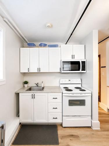 Studio for rent in Sherbrooke — photo 6