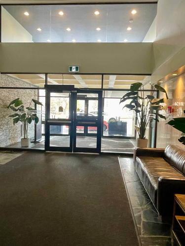 Studio for rent in Montreal - Côte-des-Neiges–Notre-Dame-de-Grâce — photo 6