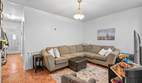2 bedrooms apartment for rent in Montreal - Ville-Marie — photo 2
