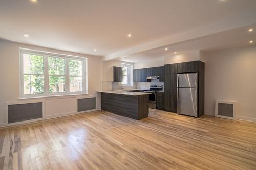 2 bedrooms apartment for rent in Montreal - Ville-Marie — photo 3