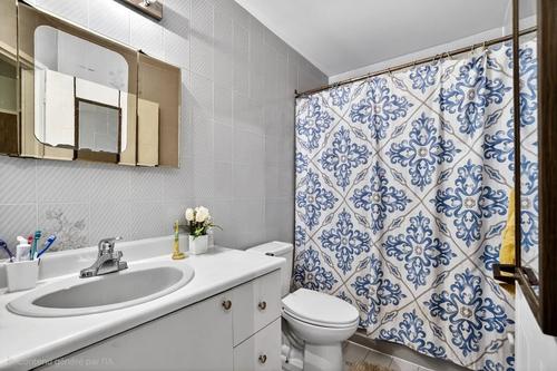 2 bedrooms apartment for rent in Laval — photo 8
