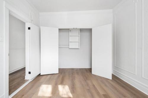 4 bedrooms apartment for rent in Montreal - Le Plateau-Mont-Royal — photo 16