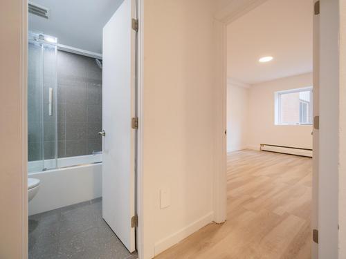 1 bedroom apartment for rent in Montreal - Saint-Laurent — photo 23