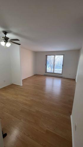 2 bedrooms apartment for rent in Laval — photo 2