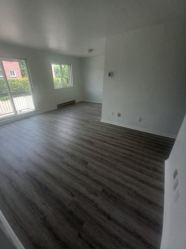 Appartement de 2 chambres à louer à Laval — photo 2