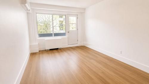 Studio for rent in Montreal - Le Plateau-Mont-Royal — photo 6