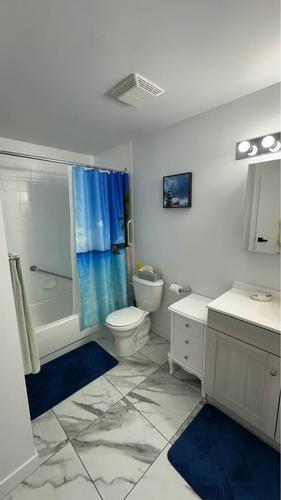 2 bedrooms apartment for rent in Laval — photo 7