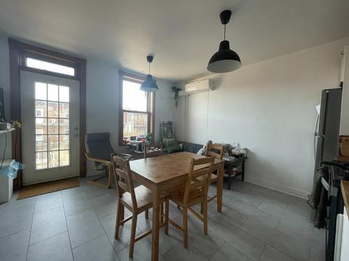 4 bedrooms apartment for rent in Montreal - Le Plateau-Mont-Royal — photo 9