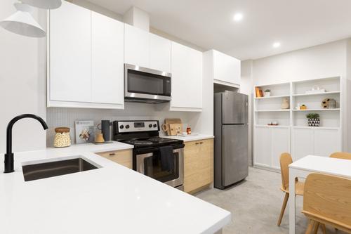 4 bedrooms apartment for rent in Montreal - Le Plateau-Mont-Royal — photo 19