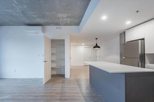 2 bedrooms apartment for rent in Laval — photo 7