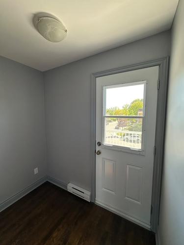 3 bedrooms apartment for rent in Montreal - Ahuntsic-Cartierville — photo 12