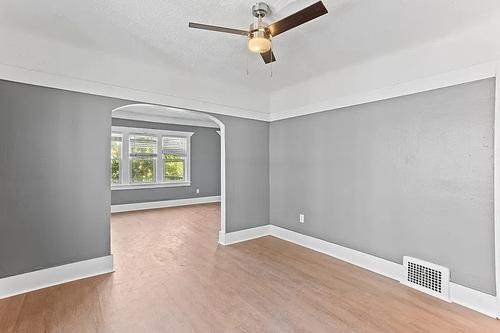 2 bedrooms apartment for rent in Montreal - Ville-Marie — photo 5