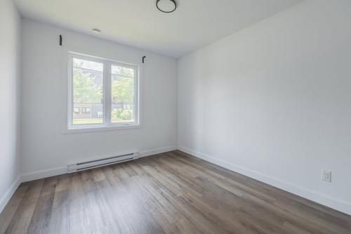 2 bedrooms apartment for rent in Québec - Les Rivières — photo 9