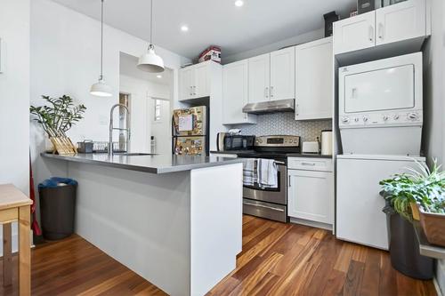 5 bedrooms apartment for rent in Montréal — photo 2