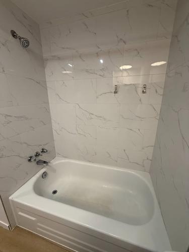 2 bedrooms apartment for rent in Sherbrooke — photo 10