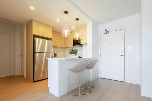 2 bedrooms apartment for rent in Montreal - Ville-Marie — photo 16