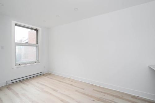 2 bedrooms apartment for rent in Montreal - Le Plateau-Mont-Royal — photo 12