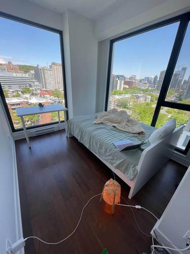 2 bedrooms apartment for rent in Montreal - Ville-Marie — photo 2