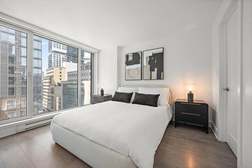 2 bedrooms apartment for rent in Montreal - Ville-Marie — photo 12