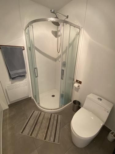 2 bedrooms apartment for rent in Sherbrooke — photo 10