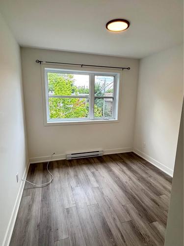 Appartement de 3 chambres à louer à Longueuil — photo 8