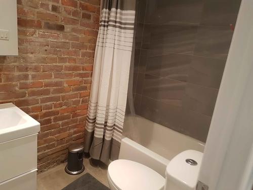 5 bedrooms apartment for rent in Montréal — photo 11
