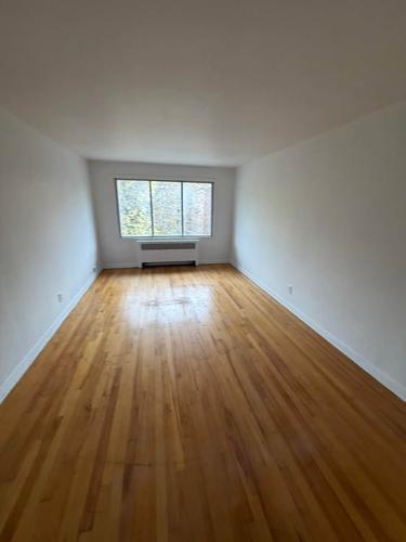 2 bedrooms apartment for rent in Montreal - Côte-des-Neiges–Notre-Dame-de-Grâce — photo 4