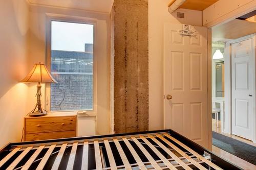 1 bedroom apartment for rent in Montreal - Ville-Marie — photo 10