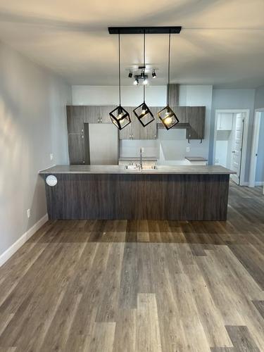 3 bedrooms apartment for rent in Sherbrooke — photo 2