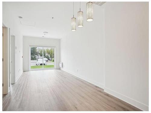 1 bedroom apartment for rent in Laval — photo 9