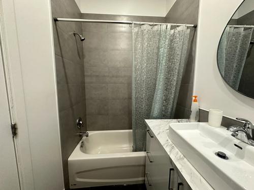 2 bedrooms apartment for rent in Montréal — photo 13