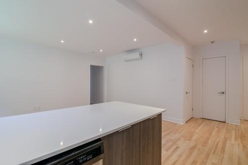 2 bedrooms apartment for rent in Montreal - Ville-Marie — photo 4