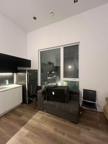 4 bedrooms apartment for rent in Montreal - Ville-Marie — photo 3