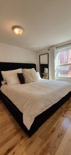 1 bedroom apartment for rent in Montreal - Ville-Marie — photo 2