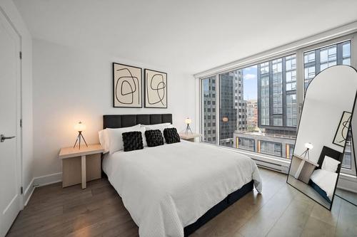 2 bedrooms apartment for rent in Montreal - Ville-Marie — photo 10